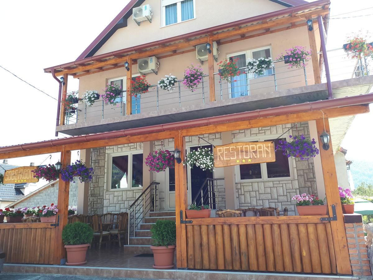 Мотели Restoran & Motel Manjež Биело-Поле-16