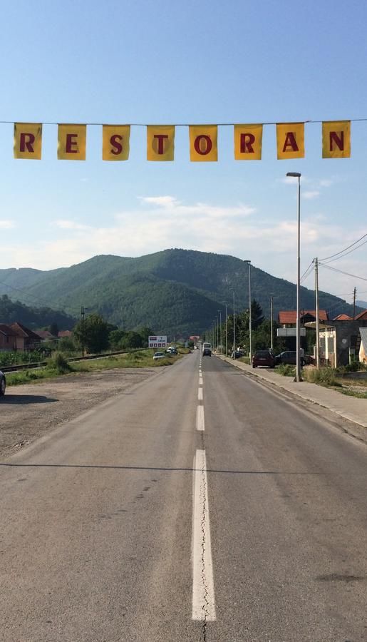Мотели Restoran & Motel Manjež Биело-Поле-17