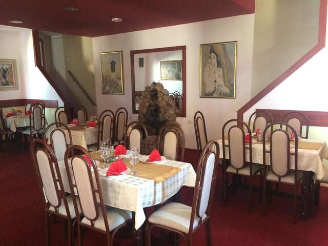Мотели Restoran & Motel Manjež Биело-Поле-22