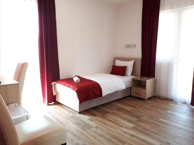 Мотели Restoran & Motel Manjež Биело-Поле-36